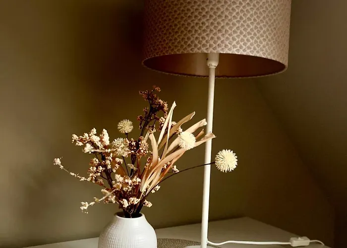 Kurz Vor Berlin 아파트 *